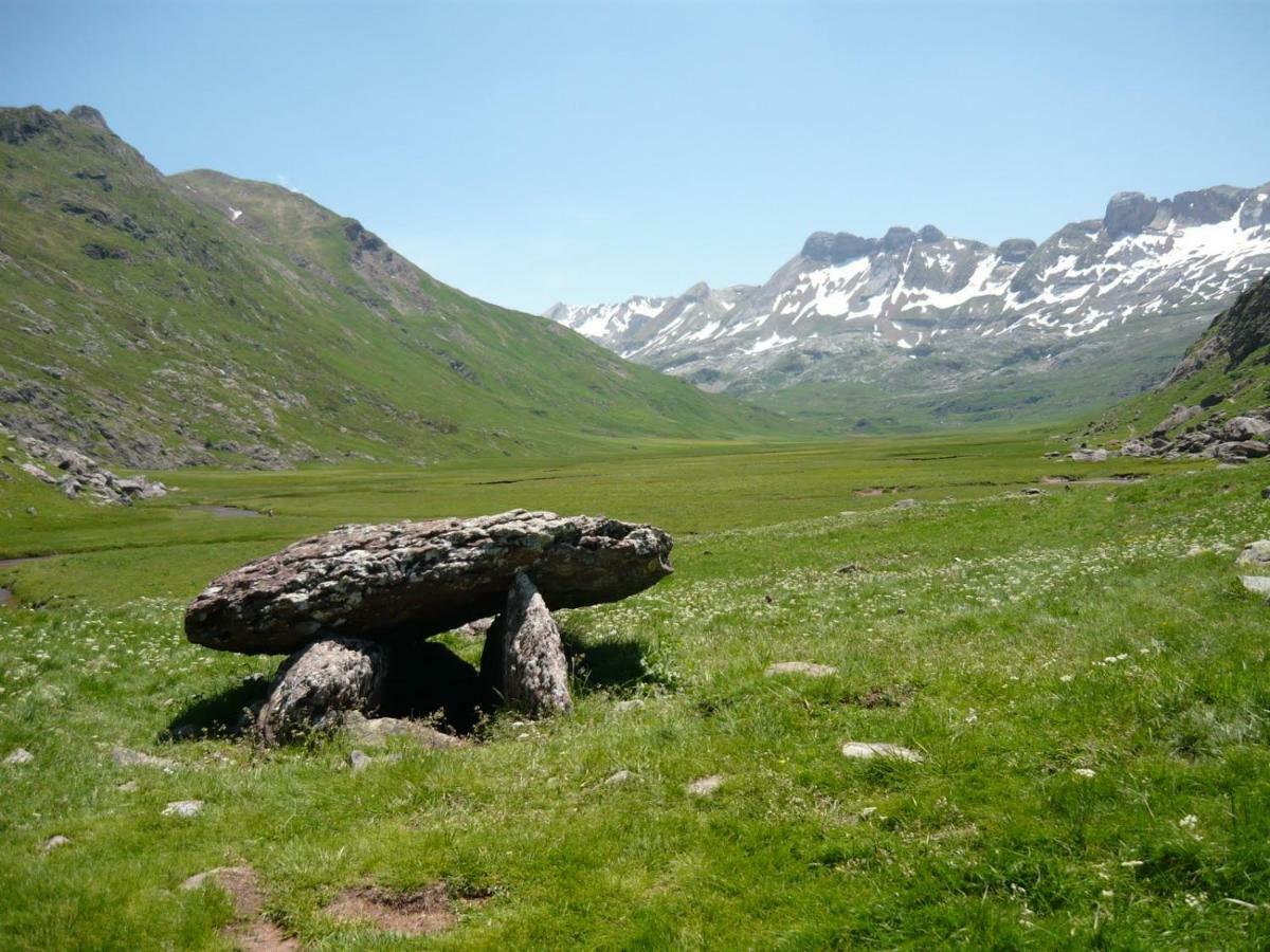 Natura Jordan Murillo de Gállego Buitenkant foto